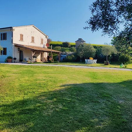 Penzion Rustico Del Bozzo Castelleone di Suasa Exteriér fotografie